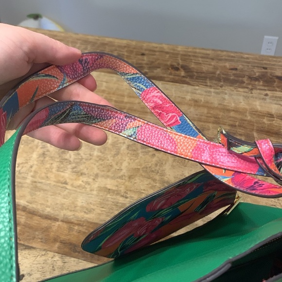 Steve Madden Green and Floral Tote - Picture 7 of 14